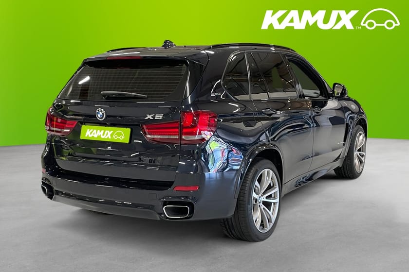 Bild 4 av BMW X5 xDrive40e M-sport 313hk  Pano Drag HuD Innovation SE SPEC