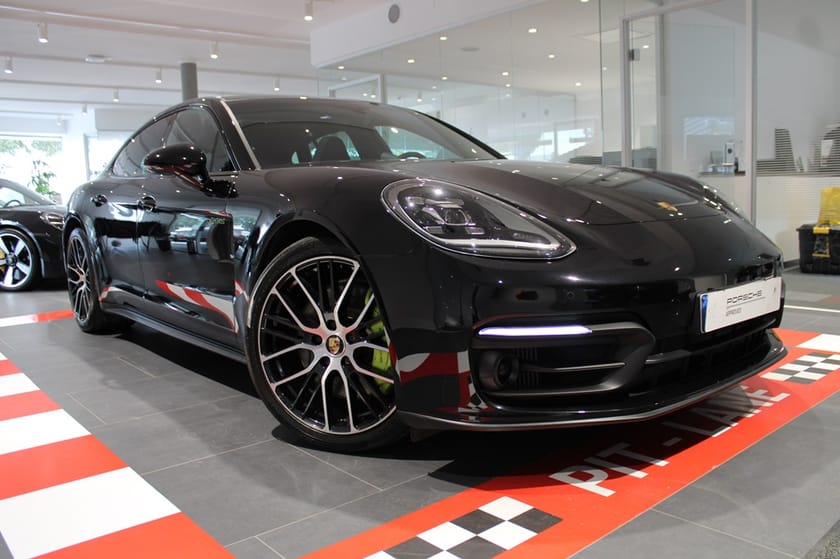Bild 1 av Porsche Panamera 4 E-Hybrid