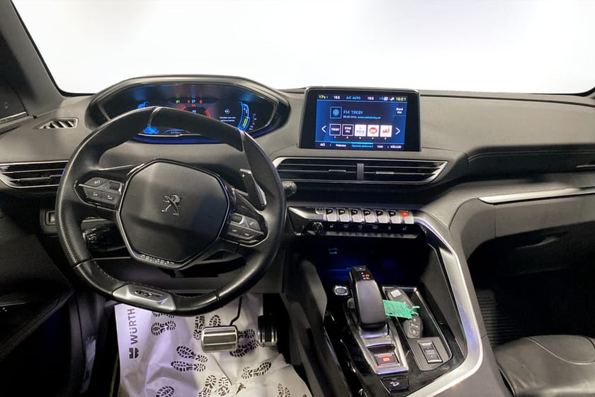 Bild 4 av Peugeot 3008 GT HYBRID4 EAT,