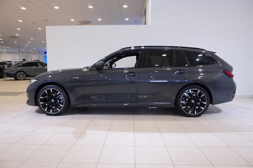 Bild 3 av BMW 330e xDrive Touring