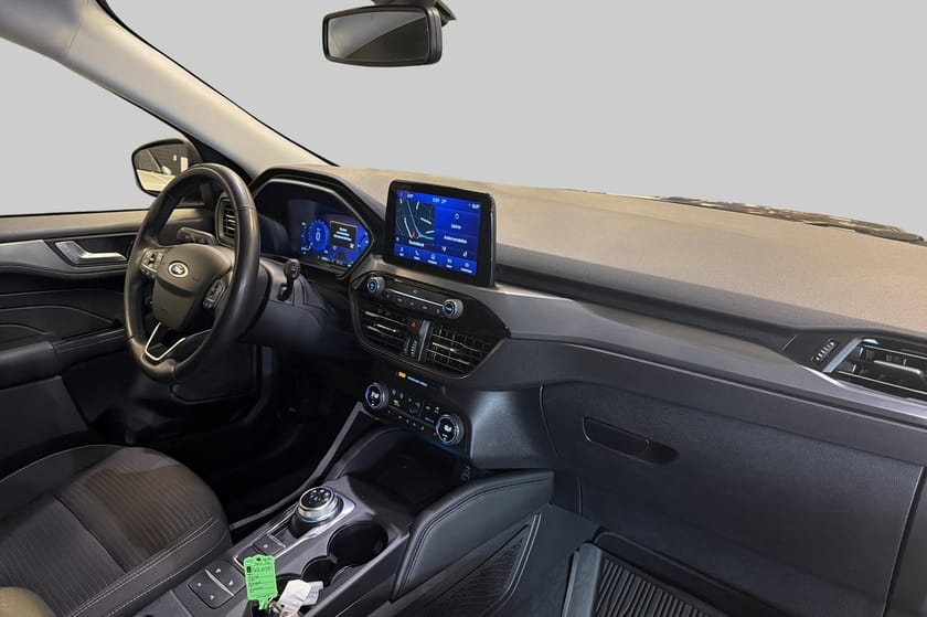 Bild 4 av Ford Kuga Plug-In Hybrid 225hk Nordic *KAMPANJRÄNTA 4,95%*