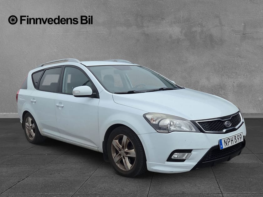 Bild 2 av Kia cee'd_sw Säljes utan garanti som reparationsobjekt