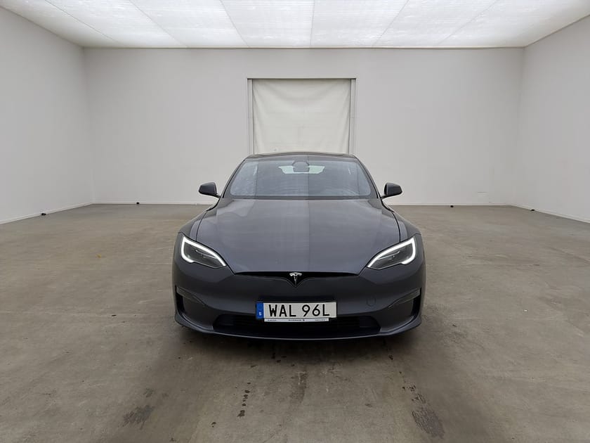 Bild 2 av Tesla Model S Luftfjädring Yoke-ratt MOMS Svensksåld
