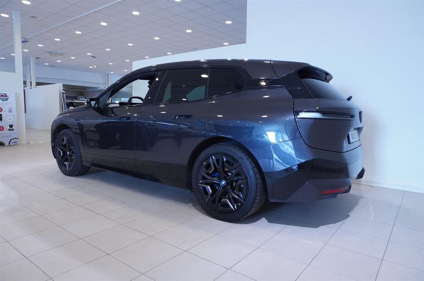 Bild 5 av BMW iX xDrive50 xDrive 50, 524hk, 2023, Laserlights, 360 Kamera, Sätesventilation, Sportpaket