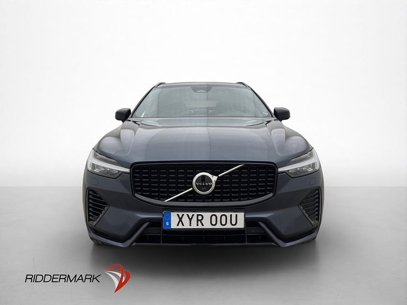 Bild 2 av Volvo XC60 T6 350hk AWD Ultimate Dark Pano Värmare HUD 360º