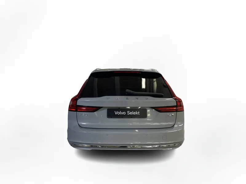 Bild 5 av 16 – Volvo V90 T6 Core Edition II