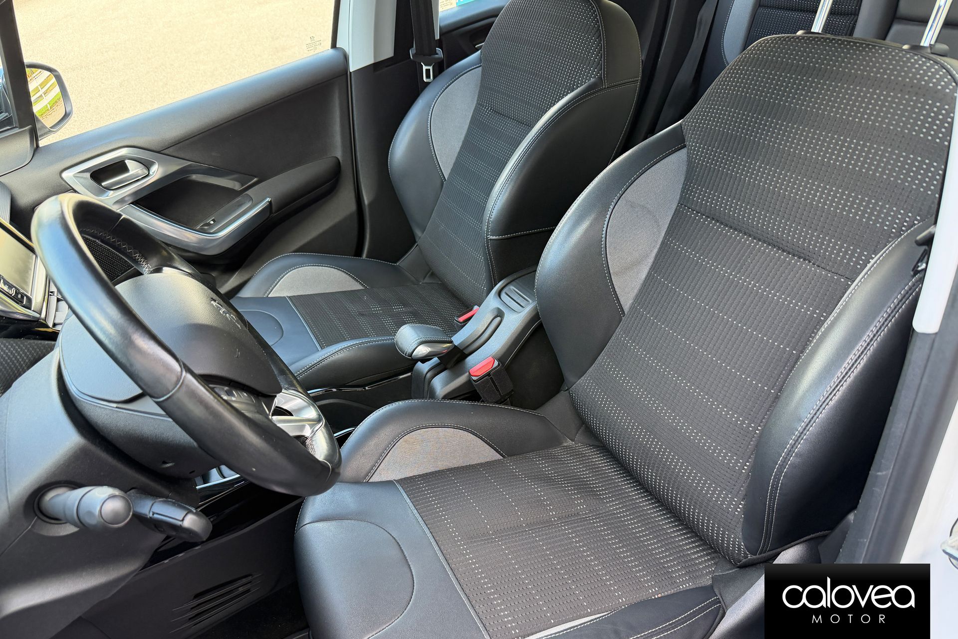 Peugeot 2008 2016, bild 7/10