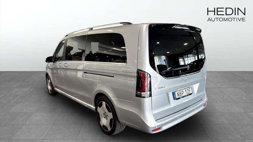 Bild 4 av Mercedes-Benz V 300d 4MATIC 3.2t 300 D EX.LÅNG 4 MATIC / EXCLUSIVE / " FIN SPEC "