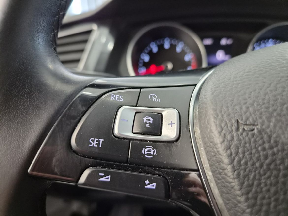 Volkswagen Volkswagen Tiguan — bild 13