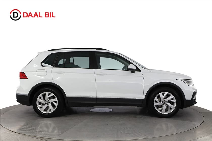 Bild 5 av Volkswagen Tiguan 1.5 TSI 150HK VÄRMARE DRAGKROK B-KAMERA RATTVÄRME