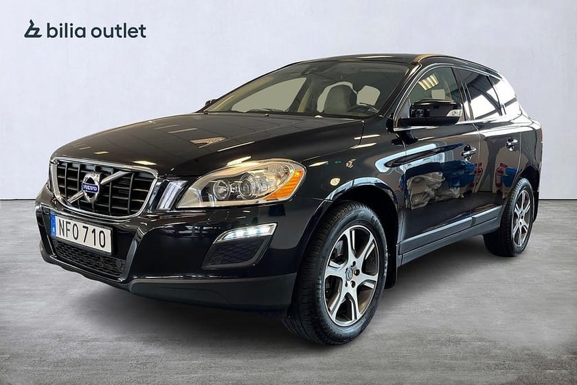 Bild 1 av Volvo XC60 D4 AWD Momentum / Värmare Sensorer Bluetooth 1 Brukare