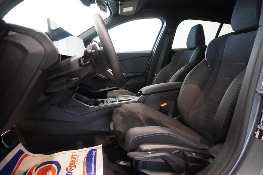 Bild 5 av BMW 120 M-Sport Navigation Automat Rattvärme