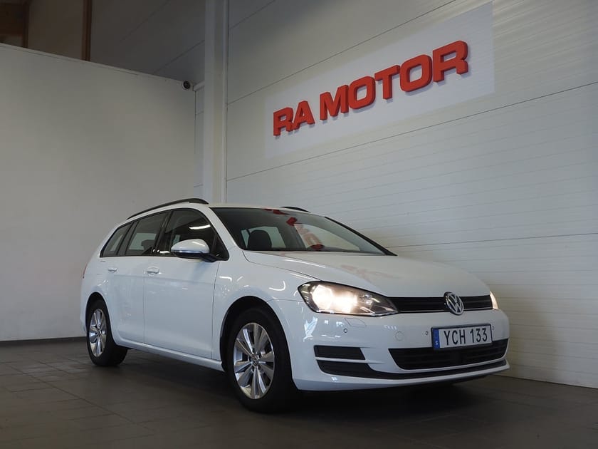 Bild 3 av Volkswagen Golf Sportscombi 1.6 TDI| Backkamera | P-Sen | Drag |