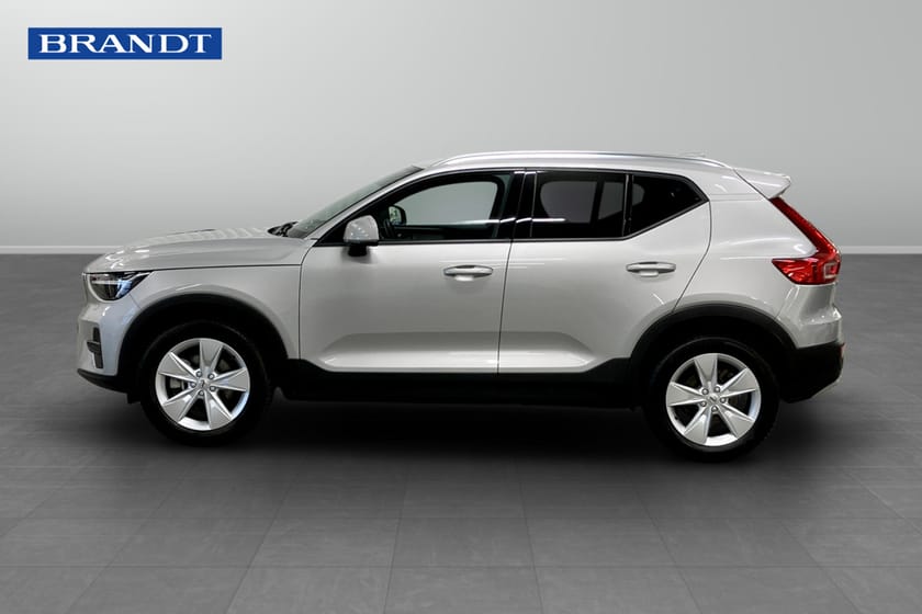 Bild 3 av Volvo XC40 B4 FWD Bensin Core SE II