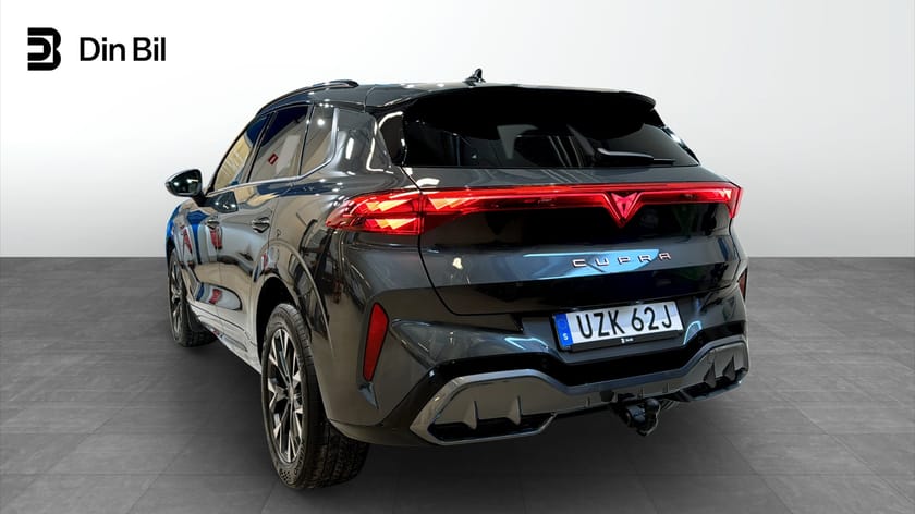 Bild 3 av CUPRA Terramar Edge eTSI150 DSG Drag/P-värmare