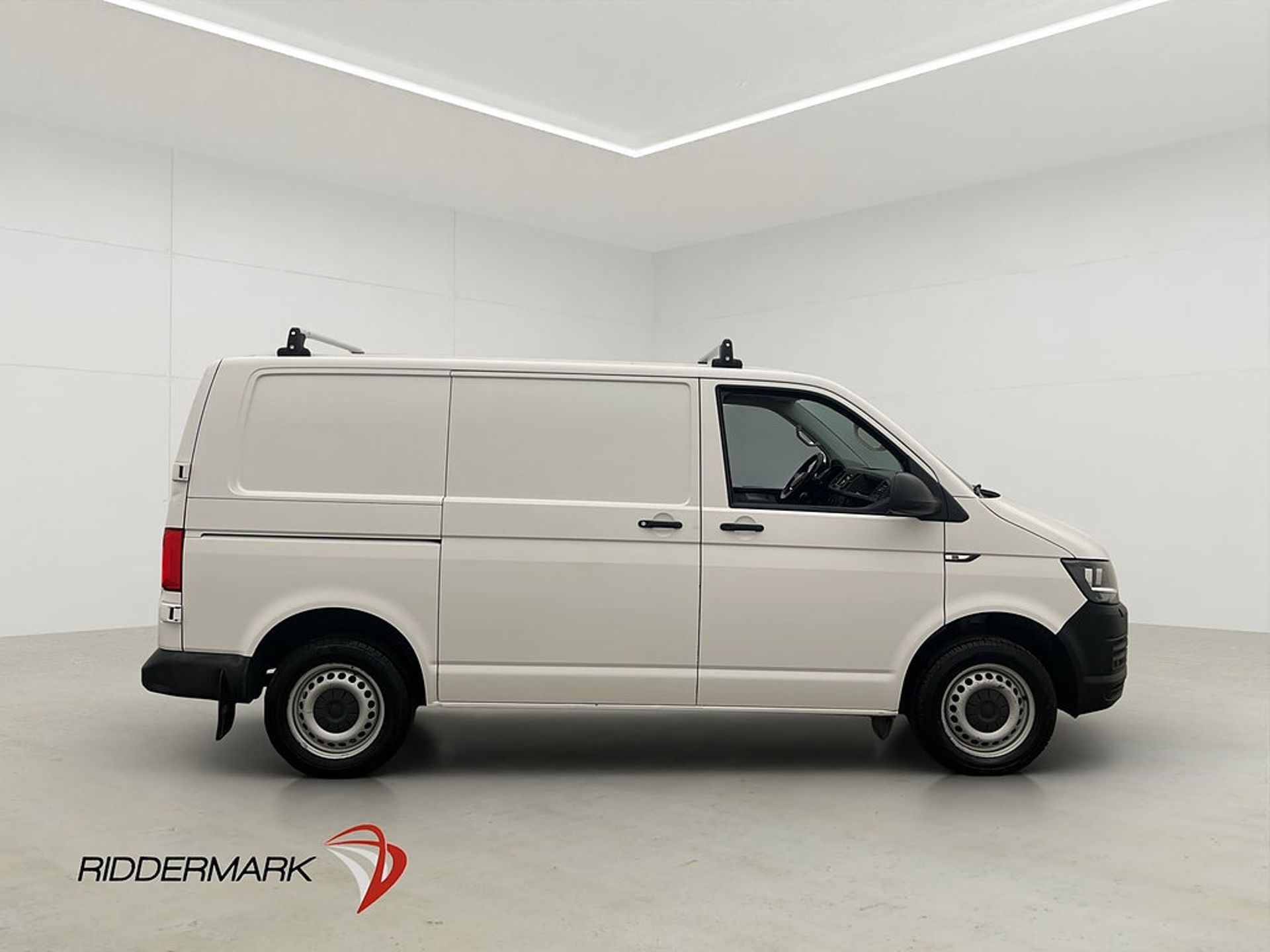 Volkswagen Transporter 2017, bild 2/10