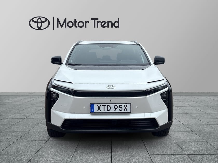 Bild 5 av Toyota bZ4X