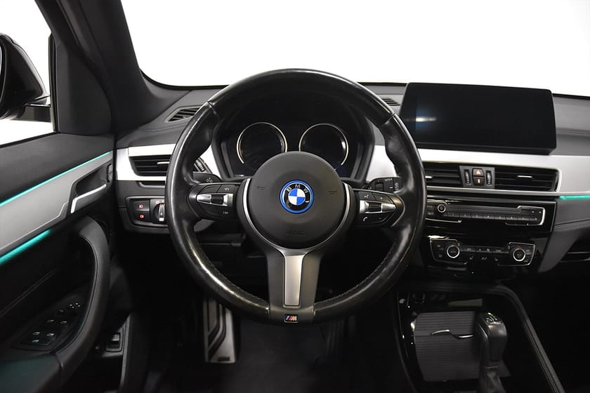 Bild 2 av BMW X1 xDrive25e M Sport Dragkrok Rattvärme HUD Skinn 220hk
