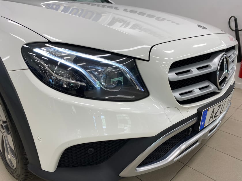 Bild 4 av Mercedes-Benz E 220 d 4MATIC All-Terrain 