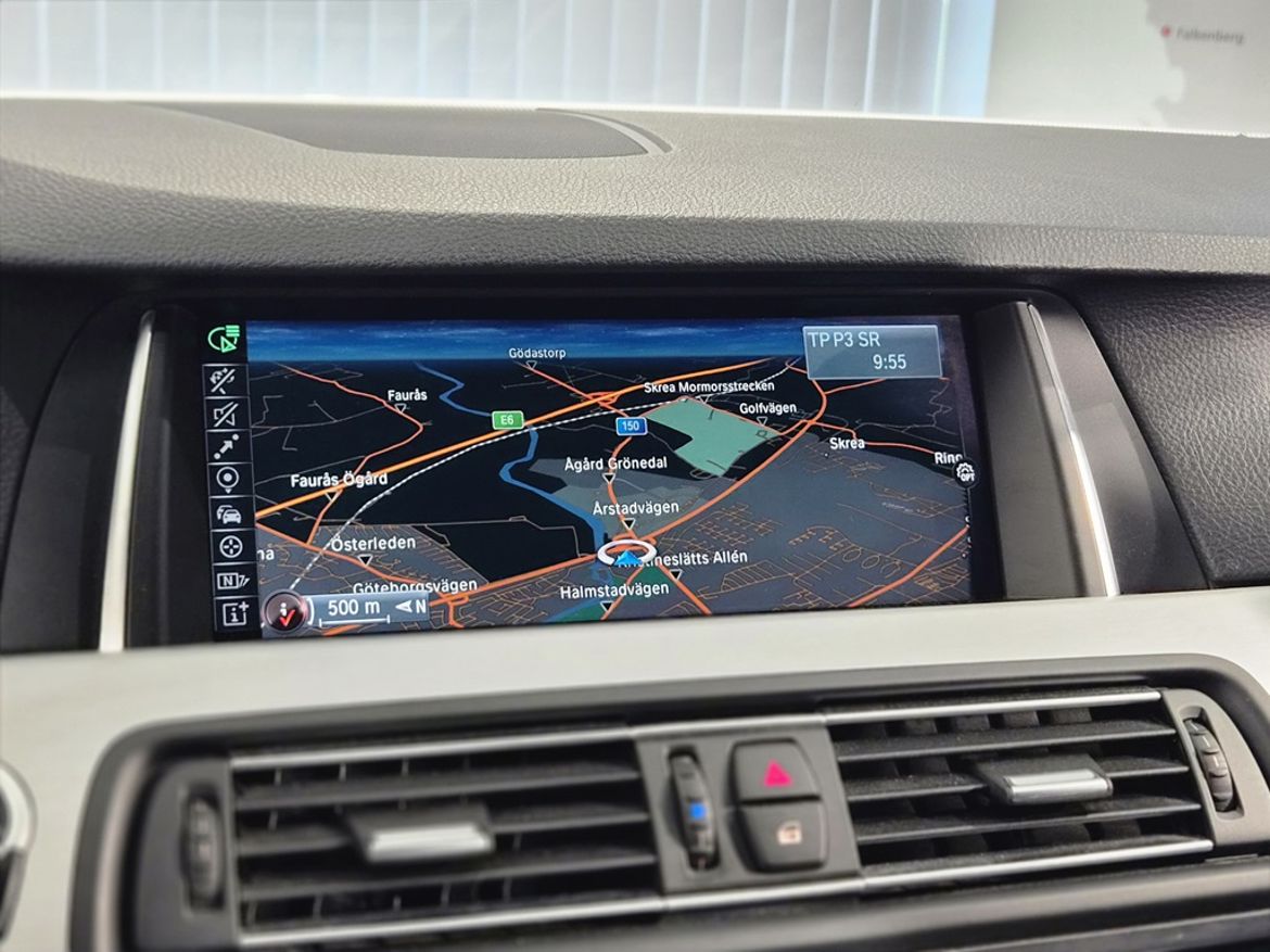 BMW BMW 520d xDrive Touring — bild 14