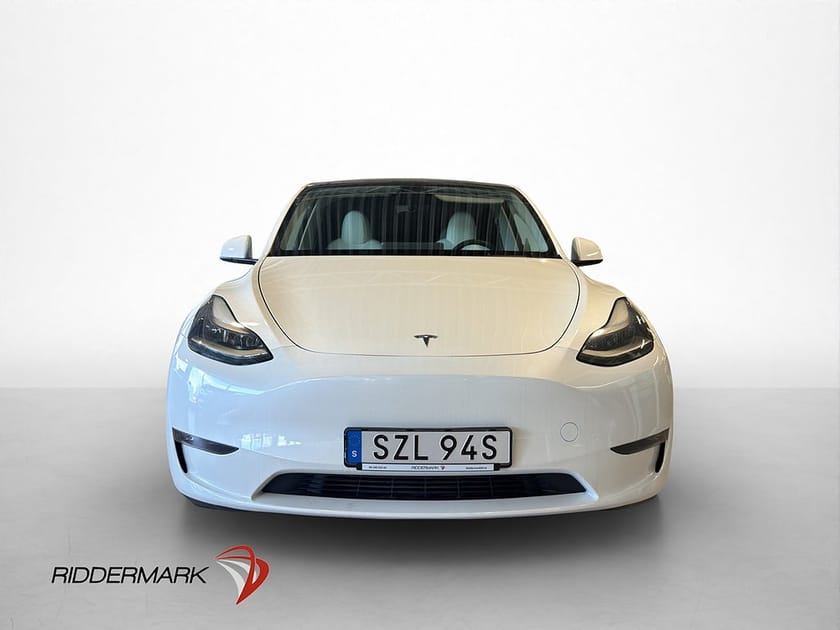 Bild 3 av Tesla Model Y Long Range AWD Ljus Interiör Drag Pano Kamera