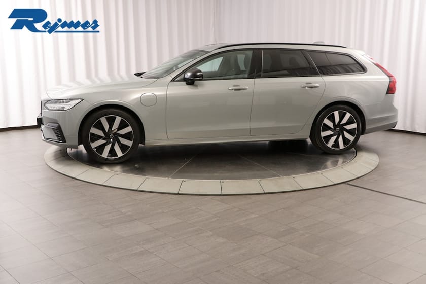 Bild 3 av Volvo V90 T6 Plus Dark Nordic Edition