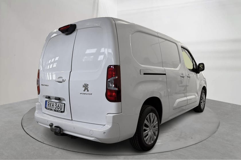Bild 3 av Peugeot Partner Utökad Last 1.5 HDI Skåp (130hk) L2 Värmare Drag
