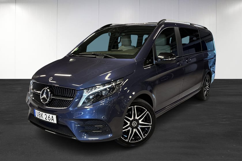 Bild 1 av Mercedes-Benz V 300d 4MATIC 3.2t 4M 9G-Tronic | AMG | 360 | Burmester | Nightpaket | 7-Sitsig