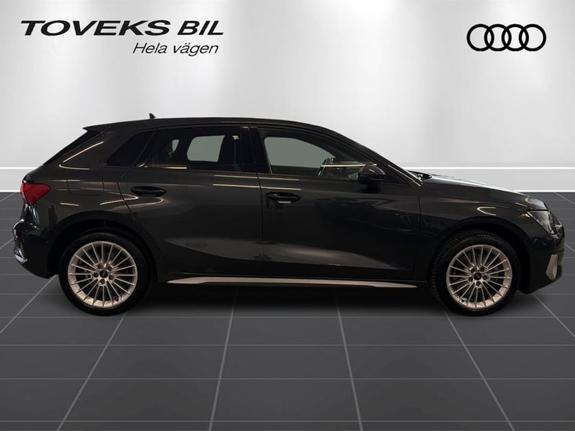 Bild 4 av Audi A3 Sportback 35 TFSI Proline Advanced 150hk I Drag I Värmare