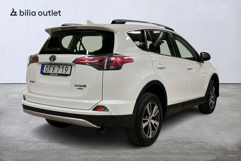 Bild 5 av Toyota RAV4 2.0 Dual VVT-i AWD Active 152hk Backkamera