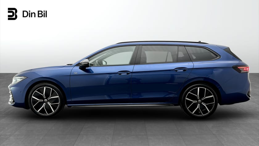 Bild 2 av Volkswagen Passat Sportscombi eTSI150 DSG R-Line Signature Drag/Värmare/Harman