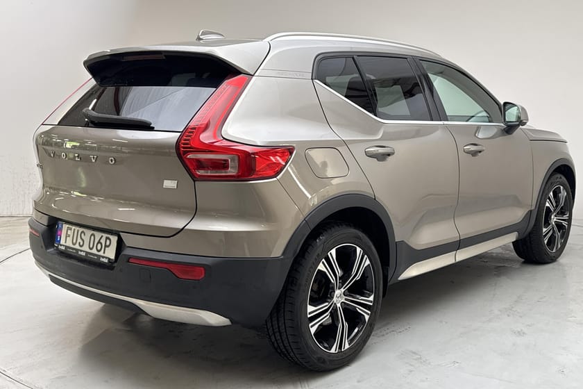 Bild 3 av Volvo XC40 Recharge T5 262hk Inscription Läder GPS 360