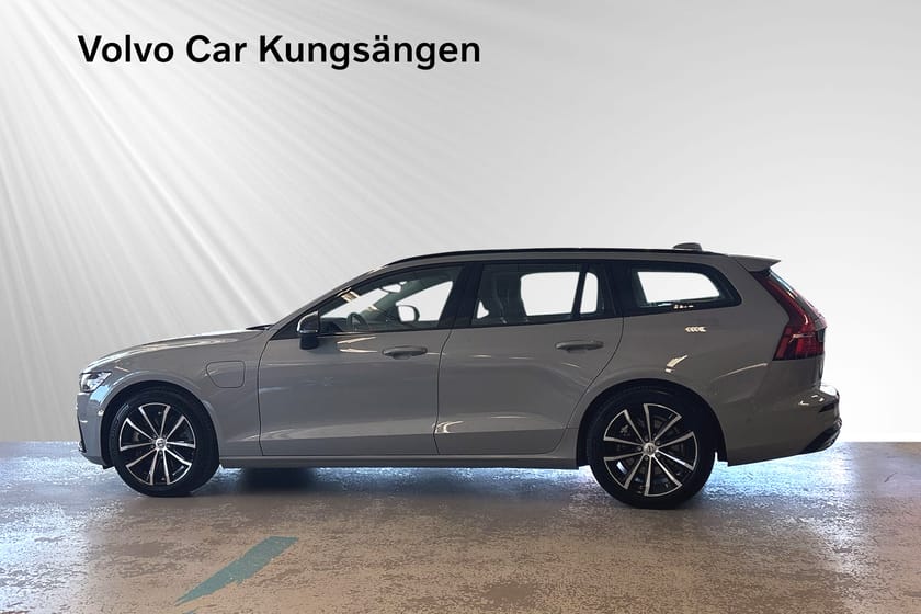 Bild 3 av Volvo V60 T6 Plus Dark Nordic Edition Harman/Kardon 360-kamera Selekt