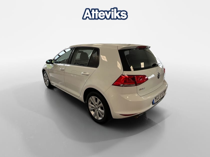 Bild 5 av Volkswagen Golf 1.2 TSI 110hk *Backkamera/Dragkrok*