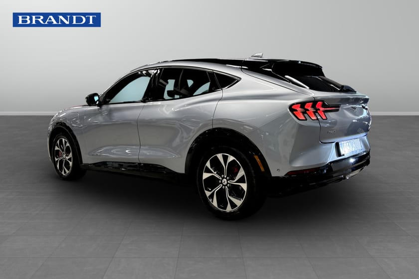 Bild 2 av Ford Mustang Mach-E Standard Range AWD AWD, (70 kWh) 269hk (198kWh)