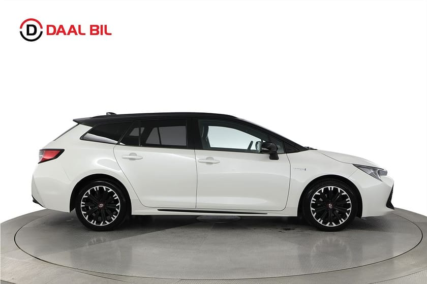 Bild 5 av Toyota Corolla Touring Sports Hybrid e-CVT 122HK GR-SPORT B-KAMERA