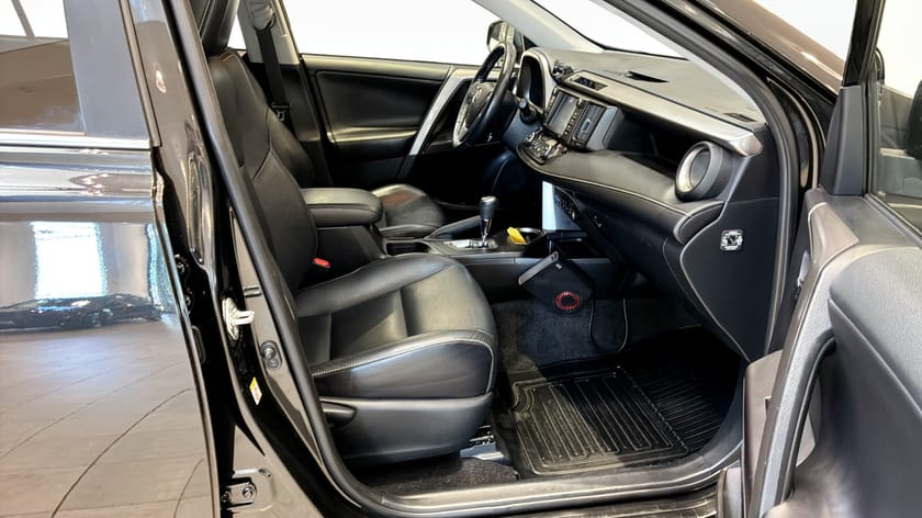 Bild 3 av Toyota RAV4 Hybrid Executive | 360-Kam | Adaptiv| Drag | 197hk