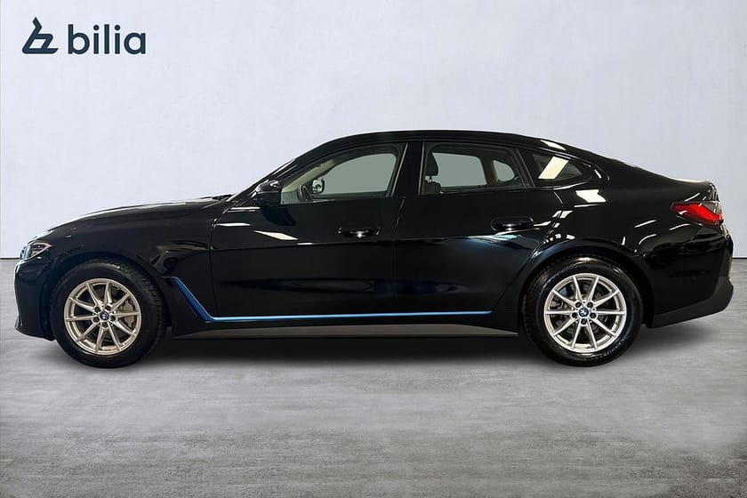 Bild 3 av BMW i4 eDrive40 Gran Coupé eDrive 40 | HiFi | Backkamera | Aktiv farth.