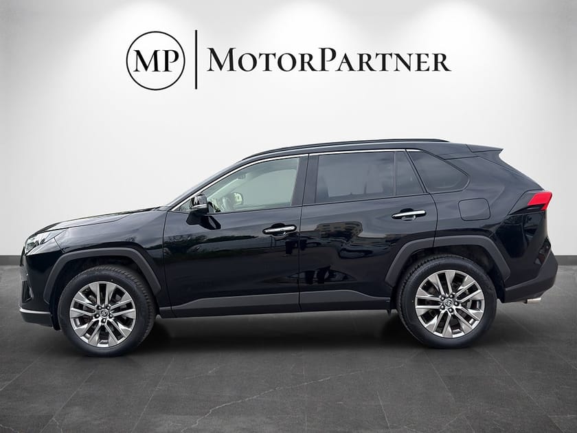 Bild 4 av Toyota RAV4 Hybrid AWD-i E-CVT Executive Premium Drag 360 kamera