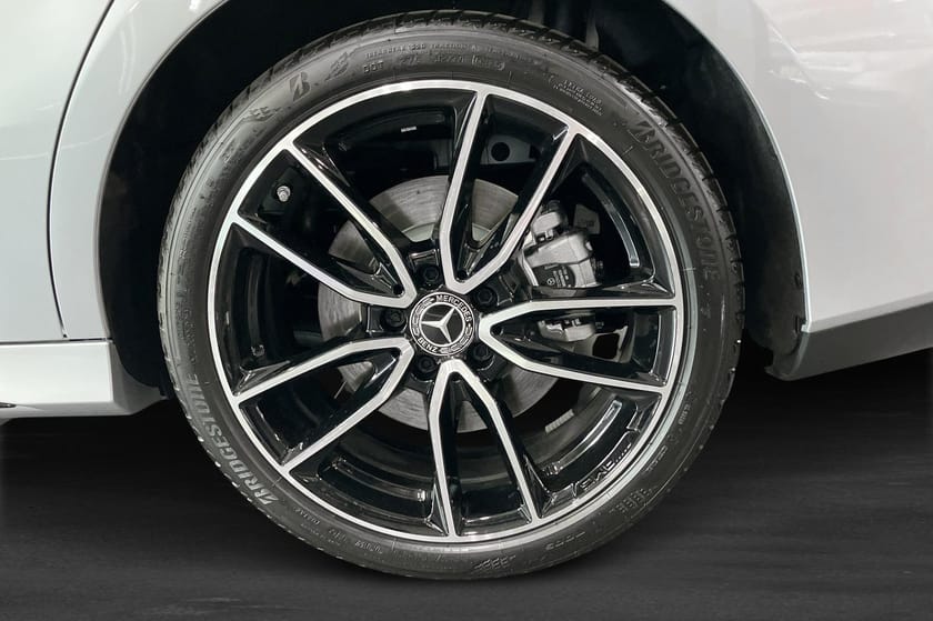 Bild 5 av Mercedes-Benz CLA 250 e Shooting Brake 250e AMG Paket