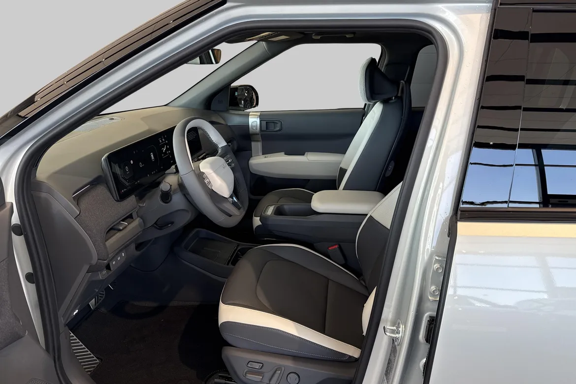 picture of a car