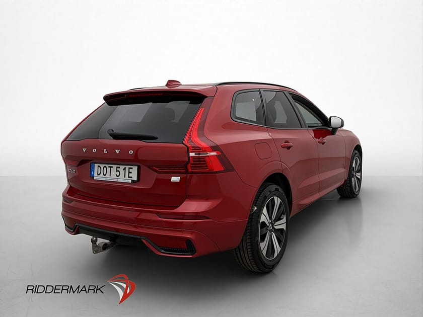 Bild 5 av Volvo XC60 Recharge T6 AWD Plus Dark Pano Drag Värmare Skinn
