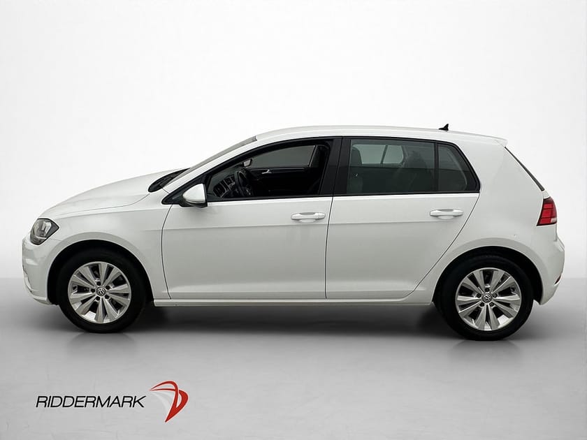 Bild 4 av Volkswagen Golf 1.0 110hk Kamera Dragkrok CarPlay Adaptiv