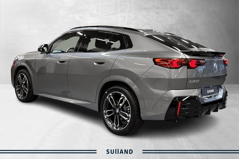 Bilde 4 av BMW iX2 xDrive30
