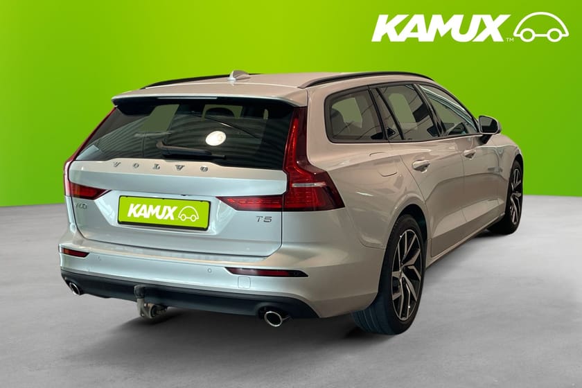 Bild 4 av Volvo V60 T5 Momentum   Drag Värmare Backkamera 250hk
