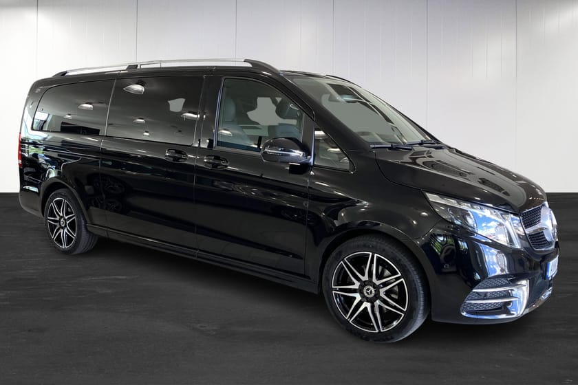 Bild 3 av Mercedes-Benz V 300d 4MATIC 3.2t 300 D AMG  4X4
