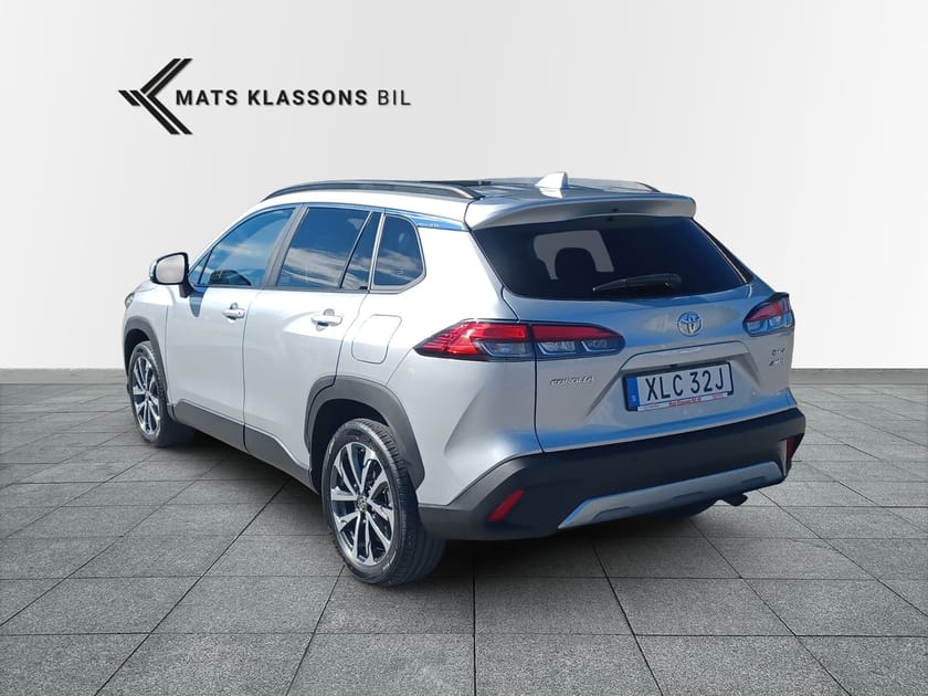 Bild 2 av Toyota Corolla Cross Hybrid AWD-i 2.0 Executive Skinn JBL Panorama, Vinterhjul