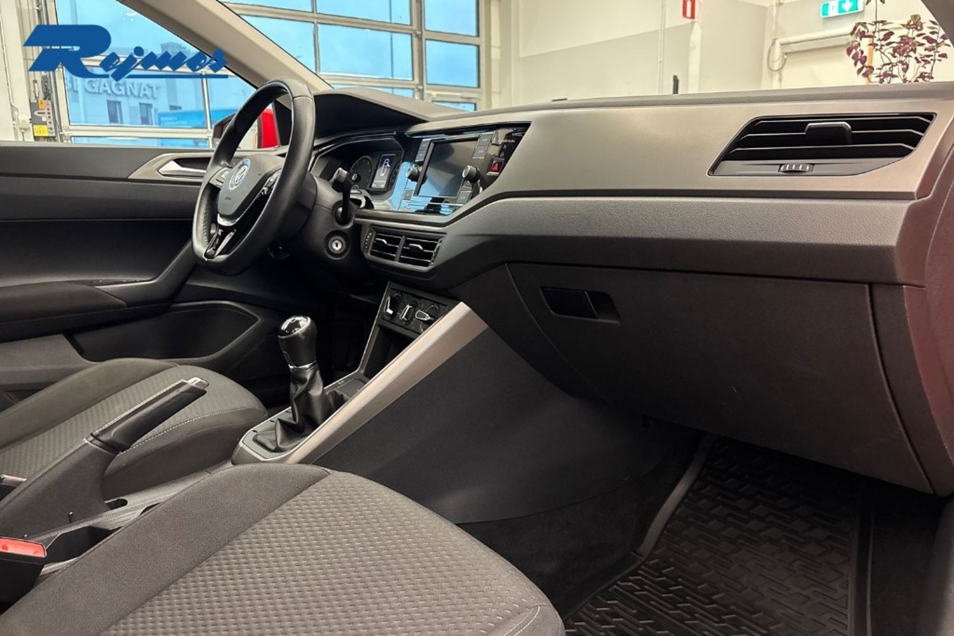 Volkswagen Polo 1.0 TSI Manuell 95hk 2019, bild 5/10