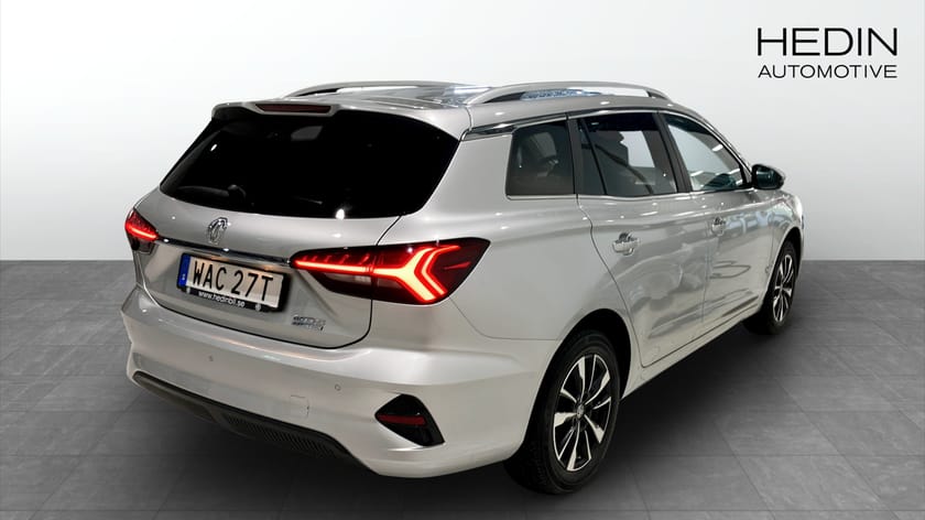 Bild 2 av MG 5 Standard Range COMFORT 50KWH Laddkort 15000kr ingår