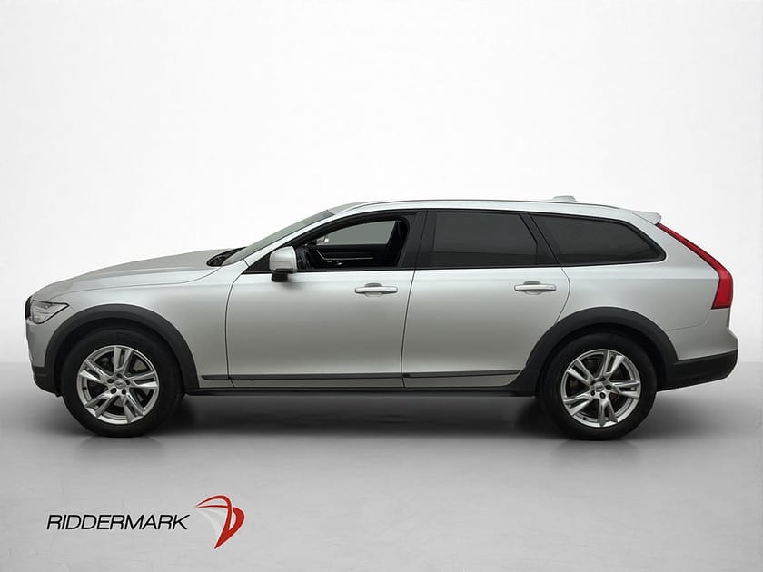 Bild 5 av Volvo V90 Cross Country D4 AWD Plus VOC Värm Halvskinn Drag
